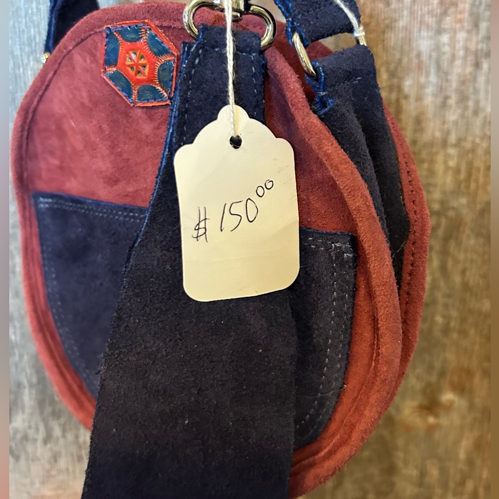 Lakeland Fine Leather Goods Round Purse